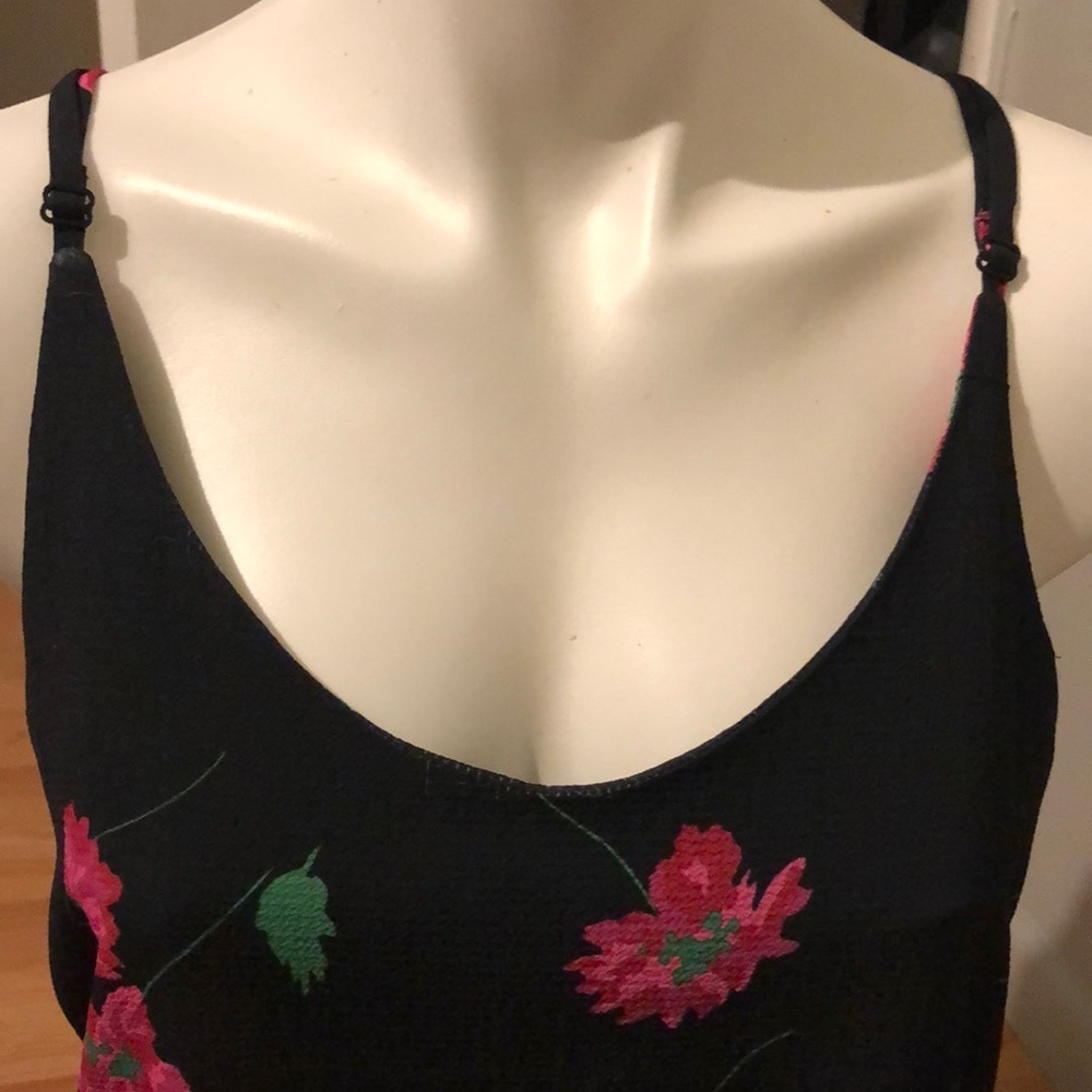 Floral Tank Top - Picture 4 of 6
